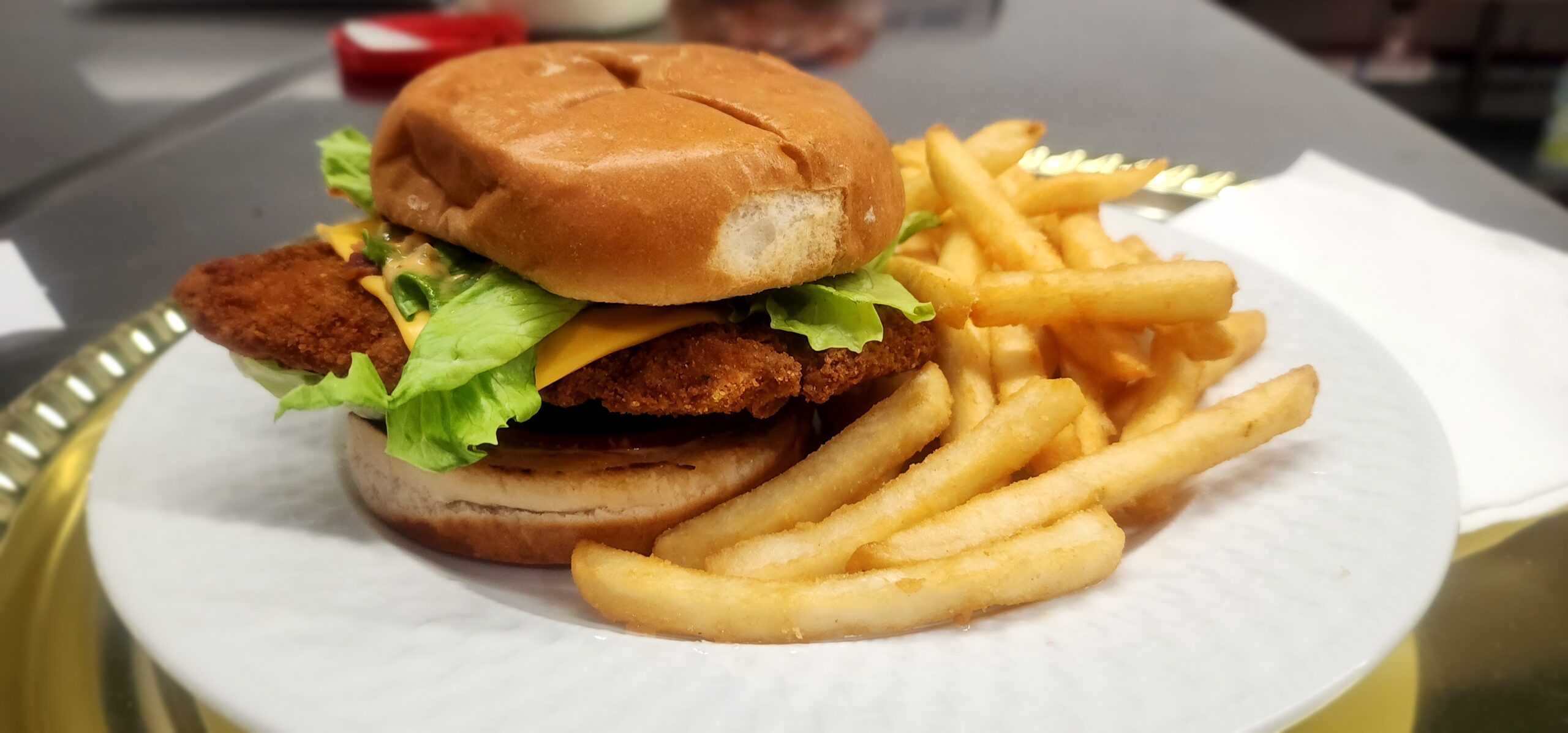 Crispy Chicken Sandwich w/Fries combo Queensbury BIlliards